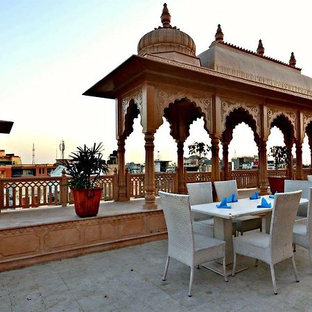 Hotel Ram Singh Palace Джайпур Екстер'єр фото